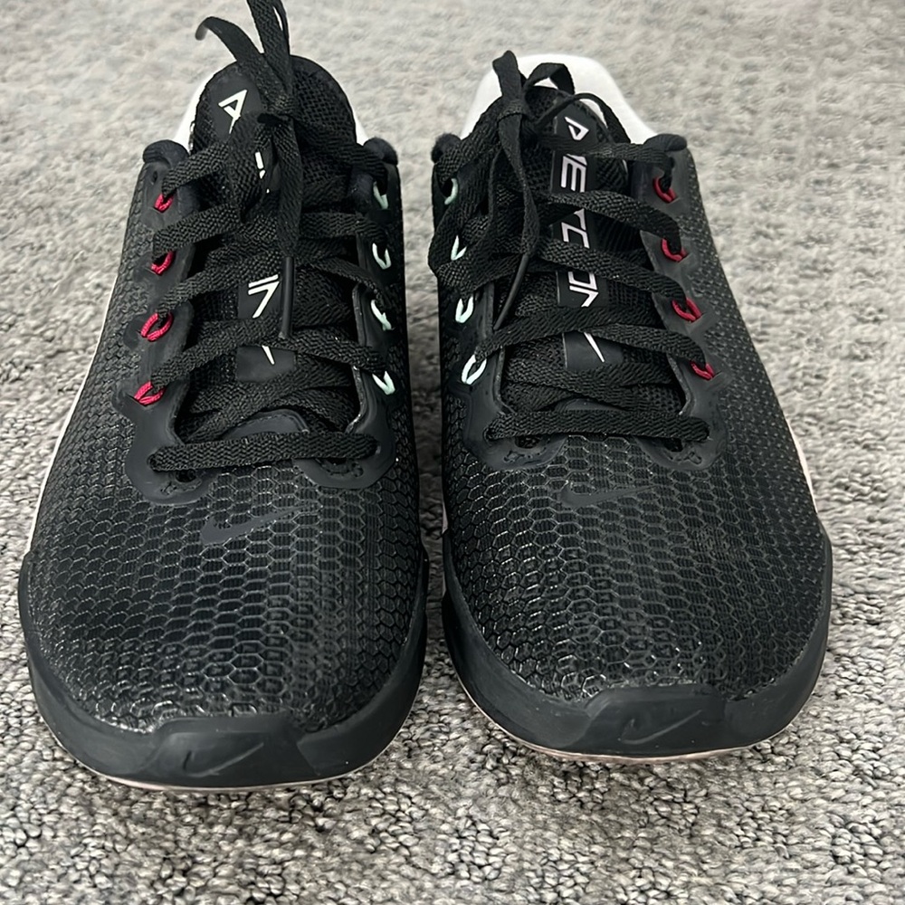 Women’s Nike Metcon 5